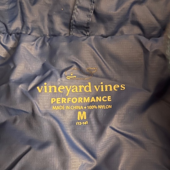 Vineyard Vines Puffer Vest - Picture 3 of 3